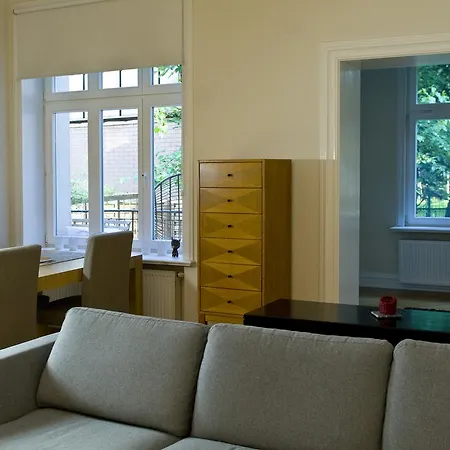 Lägenhet Rentapartments - Garden De Luxe *